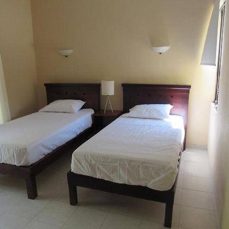 Two Bedroom Beachfront Villa Celestun Esterno foto