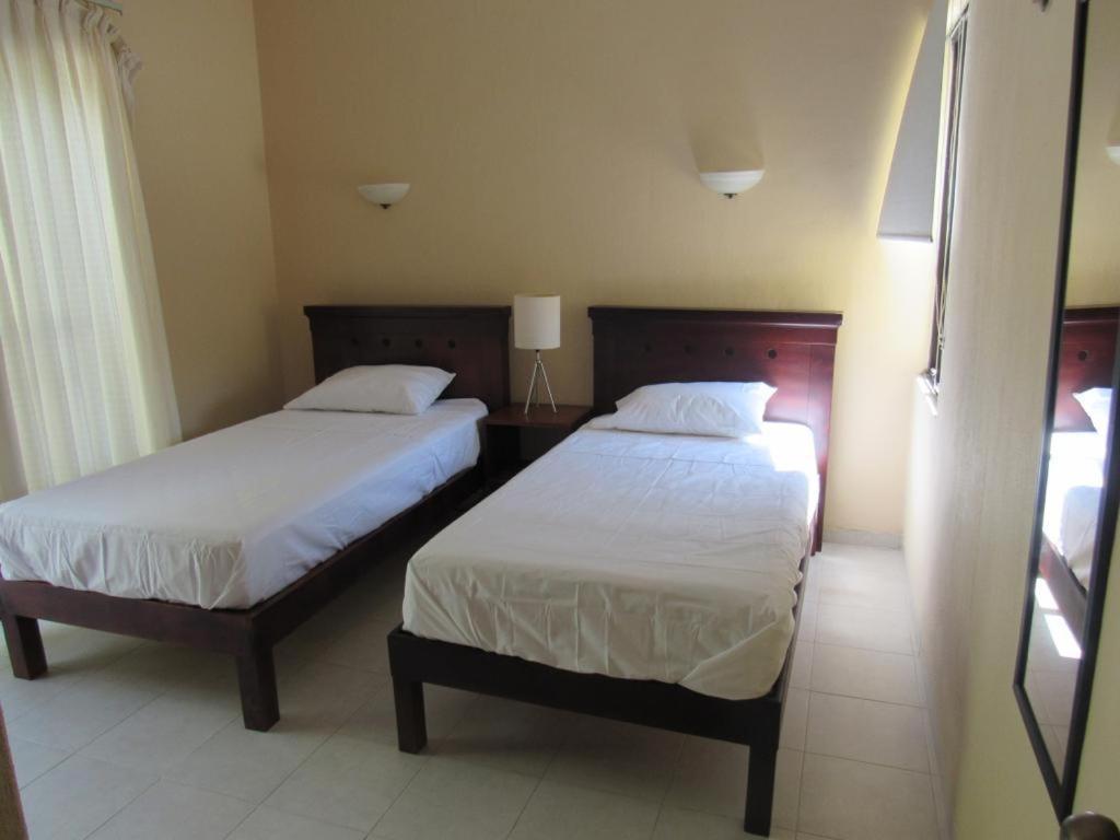 Two Bedroom Beachfront Villa Celestun Esterno foto